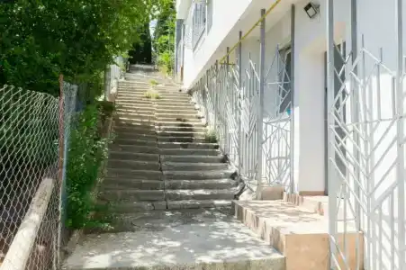 НИКА - 1
