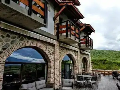 Babaneuris Marani - 7