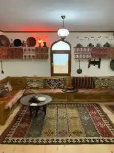 Ibrahim Evi - 28