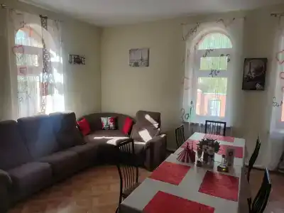 Red house - 12