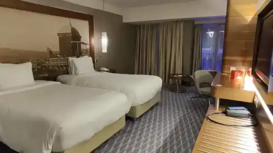 Renaissance Izmir - 11