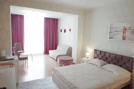 Петровский - 1