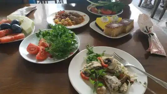 Blue Wave Suite - 63