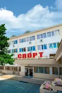 Спорт - 0