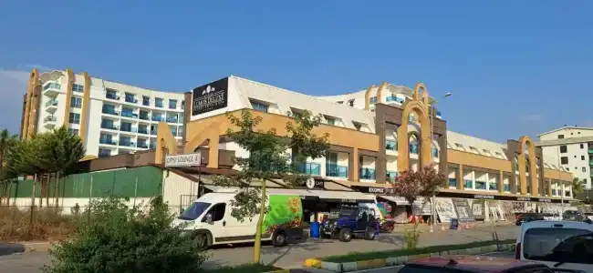 The Lumos Deluxe Resort & Spa - 24