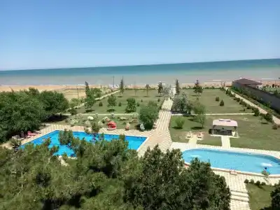 Электра Холидей - 68