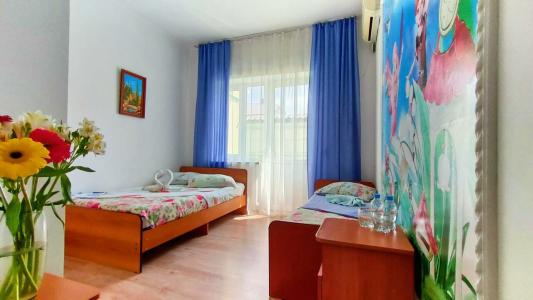 Homely - 26