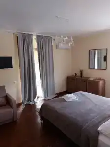 MiRai Hotel - 2