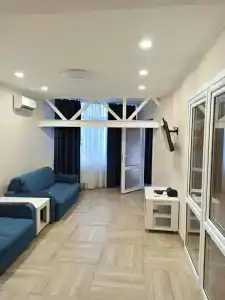 на Боткинской 2в - 12