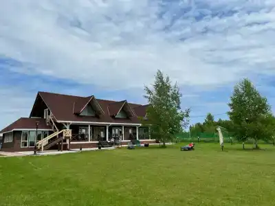 Дом у озера в Шапкино - 0