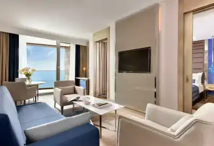 Crowne Plaza Florya Istanbul, an IHG - 1