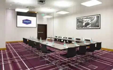 Hampton by Hilton ExpoForum - 1
