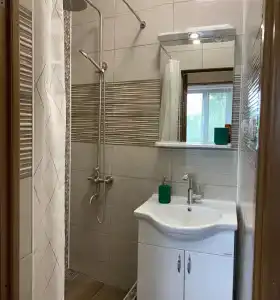 Виноградный дворик - 4