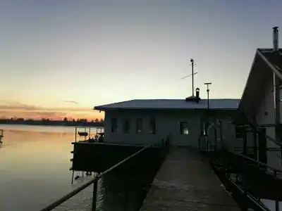 WoodHouse - 19