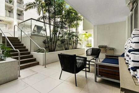 Habitat Brickell I Sextant - 39