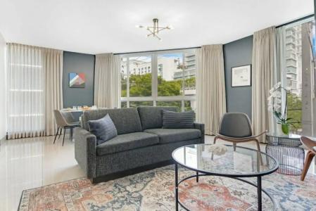 Habitat Brickell I Sextant - 9