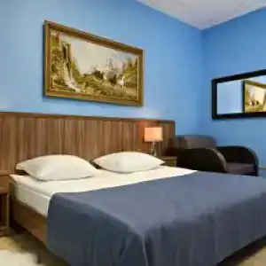 Виктория - 79