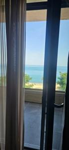 Boulevardside - 31