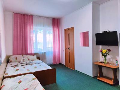 Homely - 18