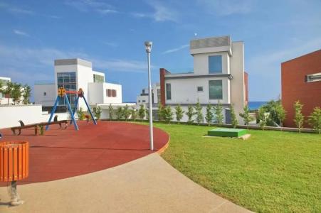 Sea Pearl Beachfront Villas - 2