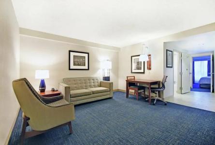 Homewood Suites by Hilton Seattle Downtown - 10