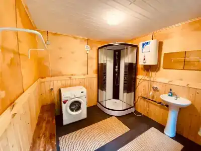 Свои люди - 3