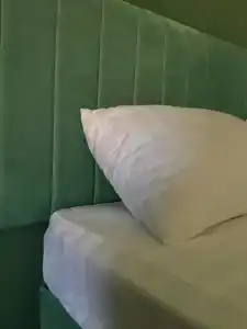Green - 8