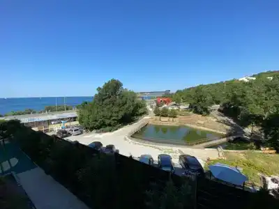 Victoria - 2