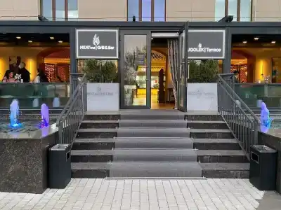 Courtyard by Marriott - 6