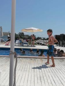 Белый Берег - 69