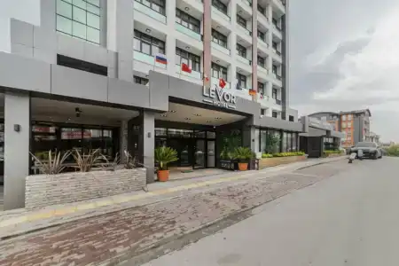 Levor - 9