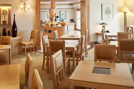 Crowne Plaza Dubai, an IHG - 8