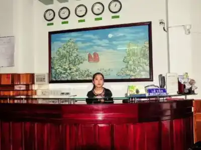 Minh Cat - 3