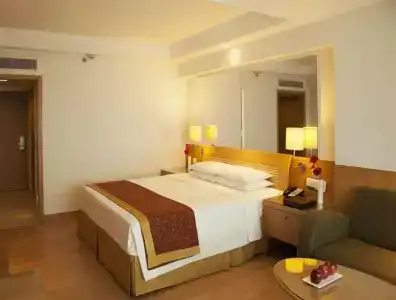 Courtyard by Marriott Chennai - 72
