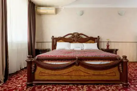 Атмосфера на Толстого - 27