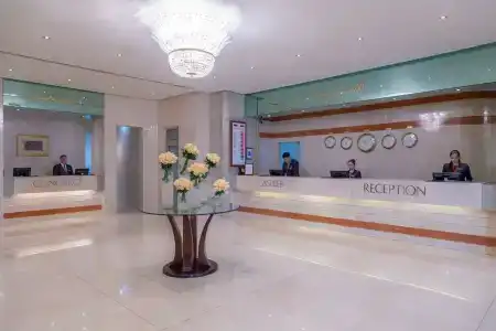 Crowne Plaza Dubai, an IHG - 6