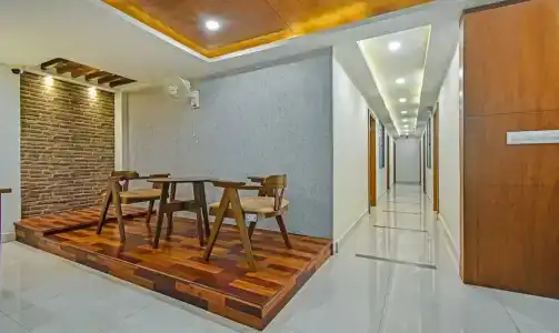 Treebo Trip Deluxe Inn Pondibazar - 7