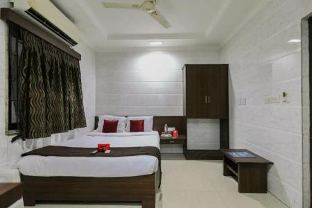 Oyo 26219 The Prince Park - 8