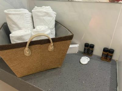 Kokkinos Boutique - 37