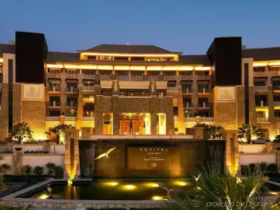 Sofitel The Palm, Дубай, Курорт и Спа - 0