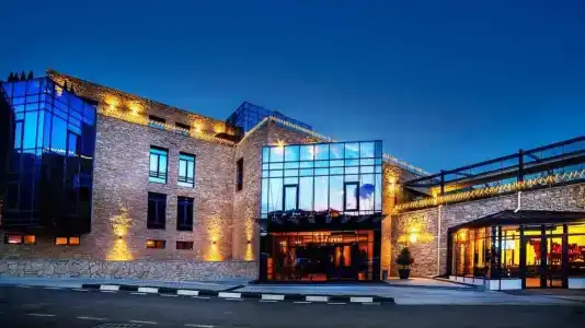 Porta Caucasia Kazbegi - 0