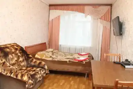 на Черняховского - 10