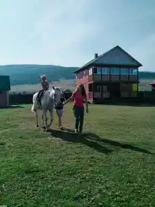 Виктория - 33
