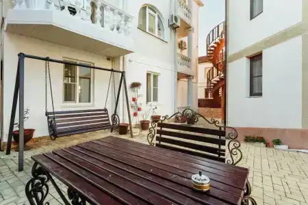 Атмосфера на Толстого - 22