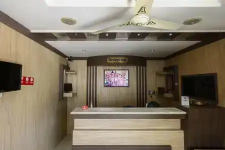 Oyo 26219 The Prince Park - 6