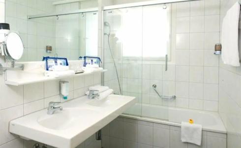 Züri by Fassbind - 7