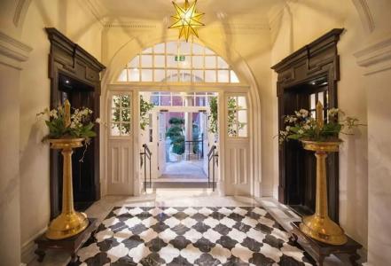 The Lalit London - 38