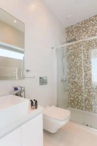 Sea Pearl Beachfront Villas - 8