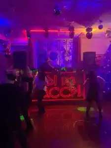 на Набережной - 10