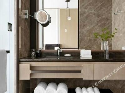 Jw Marriott Marquis Shanghai Pudong - 86